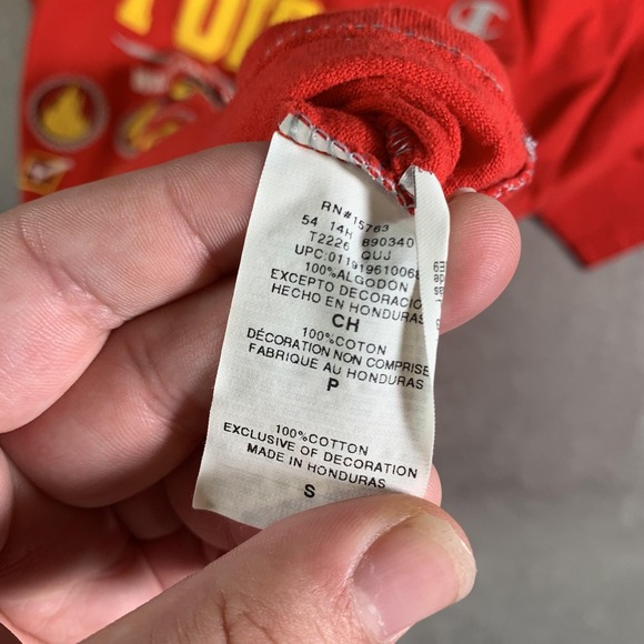 Disney Walt Disney World Marathon Shirt Mens Small Red runDisney 2015 Champion - Picture 9 of 11